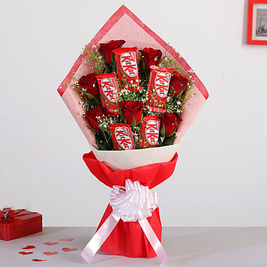 Buy or send Bunch of red Roses and Nestle Kit Kat Chocolates online with delivery from Bakers Wagon