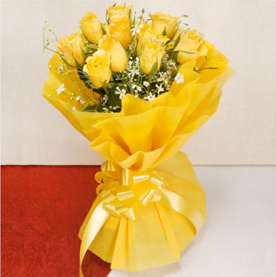 Online 10 Yellow Roses Bouquet Delivery with Baker's Wagon