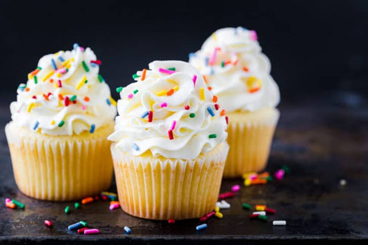 Buy/Send Vanilla Cup Cakes with online delivery by Baker's Wagon